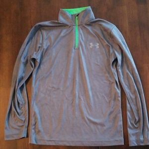 Under Armour youth size small loose fit heat gear